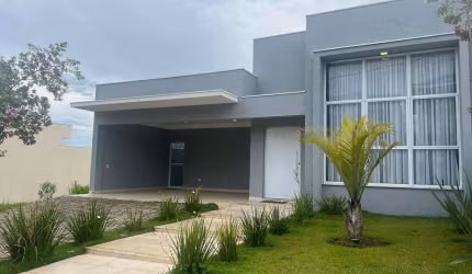 Casa mobiliada para locação no Condomínio Euroville II