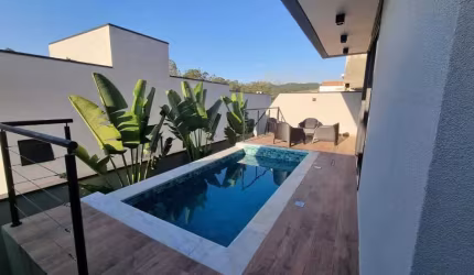 Casa assobradada em condominio fechado, Mosaico Essence