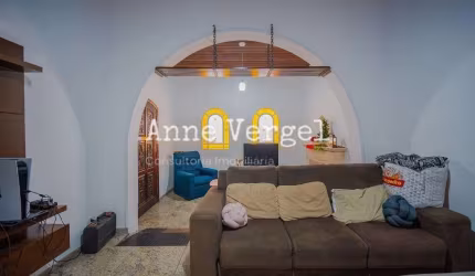 Casa com 4 quartos à venda no Bela Vista em Osasco 224m² com 3 vagas de carro próxima ao Terminal Jardim Conceição