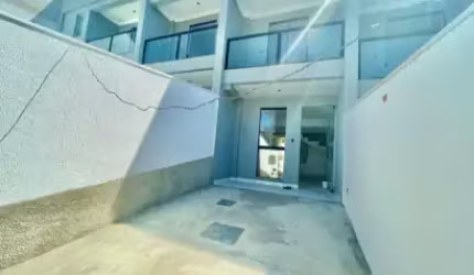 Casa 2 quartos , suite e varanda  - Bairro Sao Joao Batista