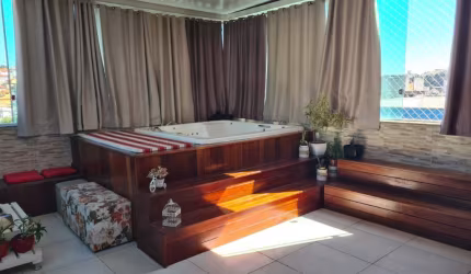 Cobertura com 3 Quartos e 4 banheiros à Venda, 142 m² por R$ 800.000 -Castelo