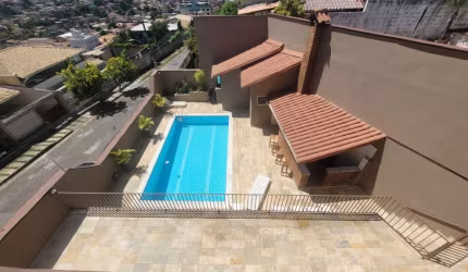 CASA 4 QUARTOS SENDO 2 SUITES - BAIRRO ALVARO CAMARGO