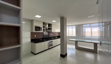 Cobertura Triplex com 300m² no Eldorado – Venda | Oportunidade Imperdível!