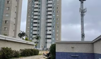 Apartamento em Vila Val Paraiso  -  Santo André