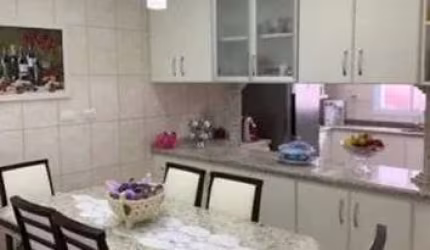 Vende-se lindo sobrado Rudge Ramos.