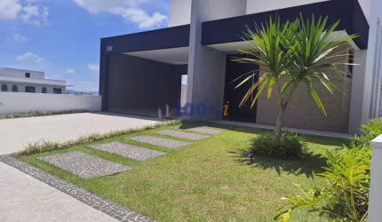 Casa em condomínio fechado com 3 quartos à venda na Rua Sérgio Polezel, 386, Residencial Fazenda Santa Rosa, Itatiba, 275 m2 por R$ 2.100.000