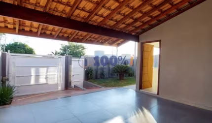 Casa com 3 quartos à venda na Flodoaldo Paulo dos Santos, 34, Parque Jardim Murayama, Mogi Mirim, 300 m2 por R$ 630.000