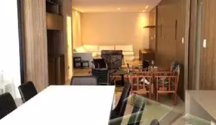 Ubatuba, Centro - Aptos com 180m2 de área útil, com ótima localização.
