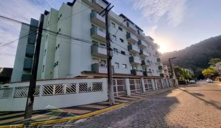 Ubatuba - Praia Grande, linda cobertura duplex com 100 m2 a 150 metros do mar metros da praia.