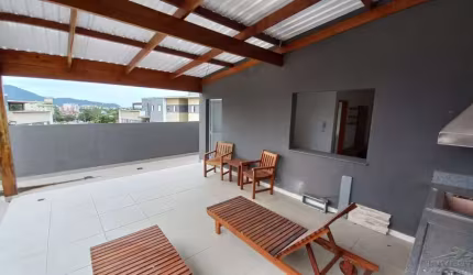 Cobertura com 115m² com 03 dormitórios