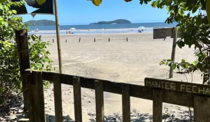 Ubatuba - Praia de Ubatumirim, Terreno frente mar, pé na areia, Oportunidade