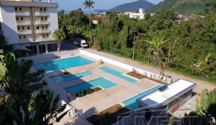 Ubatuba - Pereque Açu.  Lindo apartamento mobiliado a venda a 300 metros do mar!