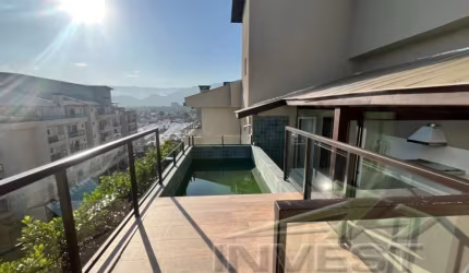 Ubatuba - Itaguá. Cobertura de 166m2 c/ piscina privativa em condomínio completo!