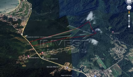 Ubatuba, Praia da Maranduba - Área com 690.000m2 com e com 200m de frente para a rodovia BR 101