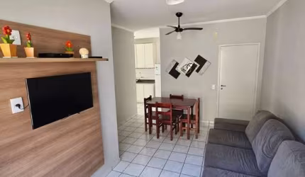 Ubatuba, Praia Grande - Apartamento mobiliado, com 2 dormitórios, sendo 1 suíte, a 200mts do mar!