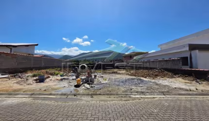 Ubatuba, Jardim Carolina - Condomínio Reserva de Ubatuba, Lote plano e amplo, 20 x 25, portaria 24 horas
