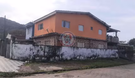 Sobrado com 4 dorms, Aguapeú, Mongaguá - R$ 477 mil, Cod: 635-13