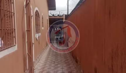 Sobrado com 3 dorms, Jussara, Mongaguá - R$ 297 mil, Cod: 1637-4