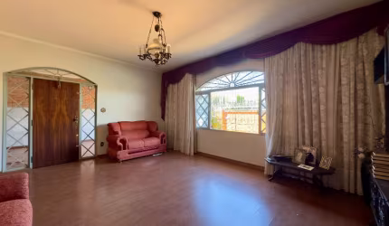 CASA TÉRREA 3 DORMITÓRIOS  JARDIM PAULISTA
