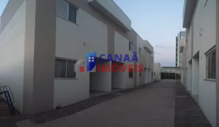 Casa nova 3 quartos em Condomínio região do bairro Martins