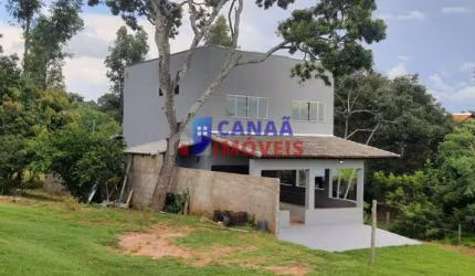 Rancho na Represa de Emborcação
