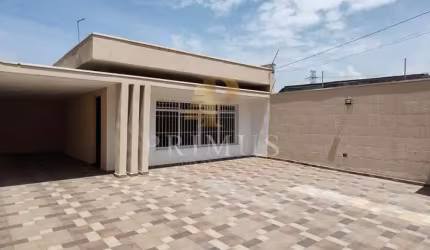 Casa para Venda em Suzano, Parque Suzano, 4 dormitórios, 1 suíte, 4 banheiros, 8 vagas