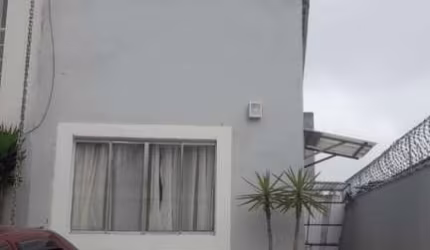 Sobrado para Venda em Itaquaquecetuba, Residencial Jasmim, 2 dormitórios, 2 banheiros, 2 vagas