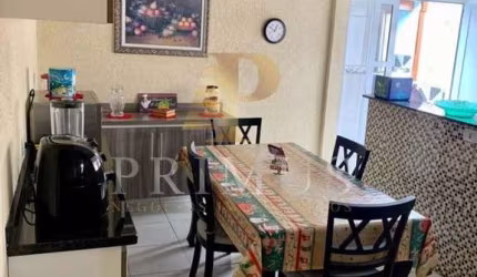 Sobrado para Venda em Suzano, Vila Maluf, 2 dormitórios, 2 banheiros, 2 vagas