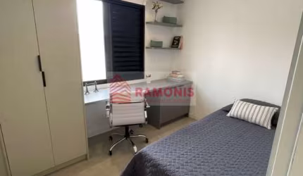 Casa em Cotia à venda com 2 quartos, 1 WC  e 2 vagas, Aguassai, Cotia - SP