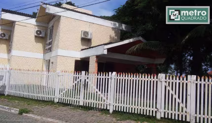 Casa duplex, bairro Bosque da Praia!!