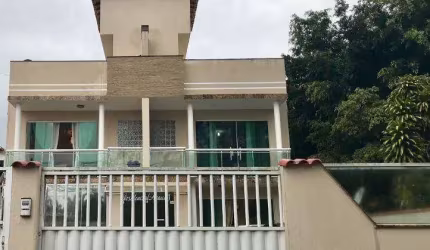 Apartamento com 4 dormitórios à venda, 190 m² por R$ 750.000,00 - Costazul - Rio das Ostras/RJ