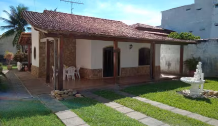 Casa com 3 dormitórios à venda, 175 m² por R$ 1.050.000,00 - Costa Azul - Rio das Ostras/RJ