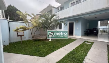 Casa com 4 dormitórios à venda, 163 m² por R$ 590.000,00 - Ouro Verde - Rio das Ostras/RJ