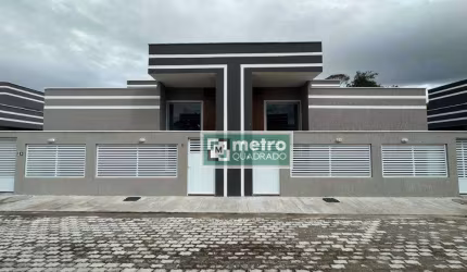 Casa com 2 quartos à venda, 67 m² por R$ 330.000 - Chácara Mariléa - Rio das Ostras/RJ