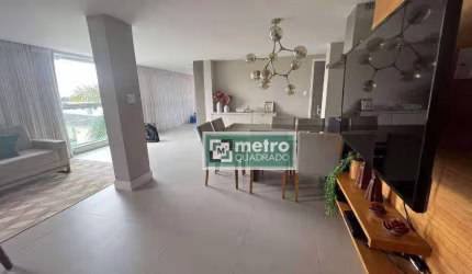 Excelente apartamento para VENDA com 133 m ², localizado em Costazul a 200m da praia.  Apartamento todo em porcelanato, acabamento em gesso, composto