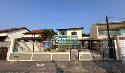 Casa com 3 dormitórios à venda, 203 m² por R$ 820.000,00 - Novo Rio Das Ostras - Rio das Ostras/RJ