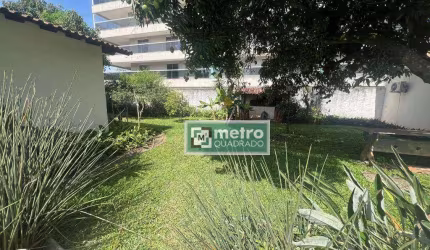 Excelente casa linear no terreno de 1200 m²