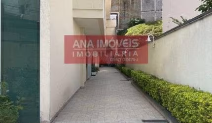Sobrado para venda possui 100 metros quadrados com 3 quartos em Vila Clarice - São Paulo - SP