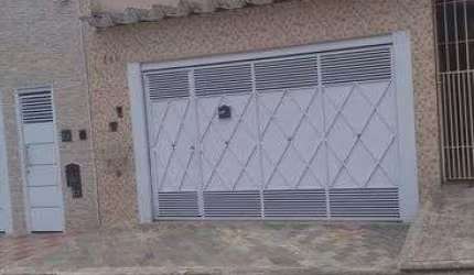ANA IMOVEIS - VENDE-SE SOBRADO BAIRRO: PIQUERI