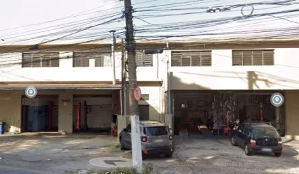 Imóvel para venda tem 250 metros quadrados em Jardim Santo Elias - São Paulo - SP