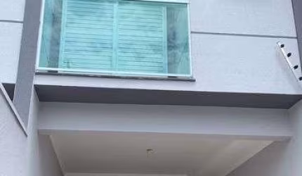 Sobrado com 3 dormitórios sendo 1 suíte em Jardim Maristela - São Paulo - SP