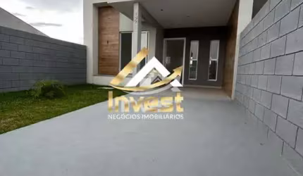 Casa com fachada moderna e amplo espaço interno