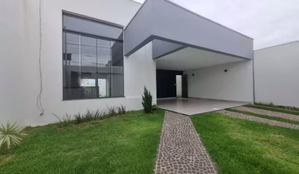 Casa com 3 quartos à venda no Jardim Brasília, Uberlândia  por R$ 650.000