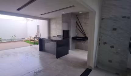 Casa com 3 quartos à venda no Jardim Karaíba, Uberlândia , 209 m2 por R$ 1.300.000