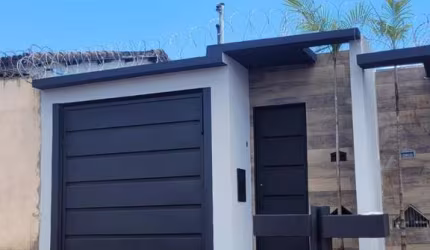 Casa com 2 quartos à venda no Jardim Brasília, Uberlândia  por R$ 315.000