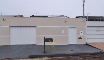 Casa à venda em Uberlândia-MG, bairro Jardim Europa: 3 quartos, 1 suíte, 136m² - Imperdível!