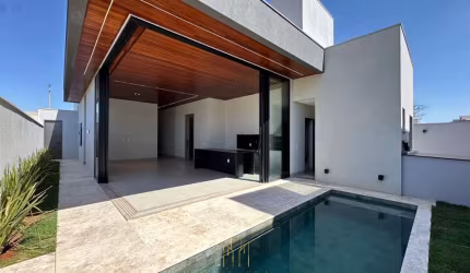 Imóvel de luxo no Condomínio Terras Altas: 4 quartos, 4 suítes, 1 sala, 6 banheiros, 4 vagas, 223,76m² em Uberlândia-MG