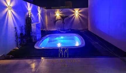 Casa Sobrado  Condomínio Raros no Alto Umuarama 3 quartos, 1 suíte, 1 sala, 4 vagas de garagem, 169m² - Uberlândia-MG