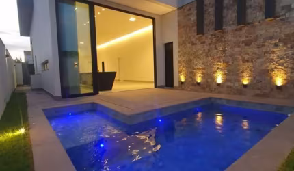 Condomínio Arts: Luxo e Conforto no Jardim Botânico - Uberlândia-MG - 3 quartos, 3 suítes, 3 salas, 4 vagas de garagem - 243,73 m².