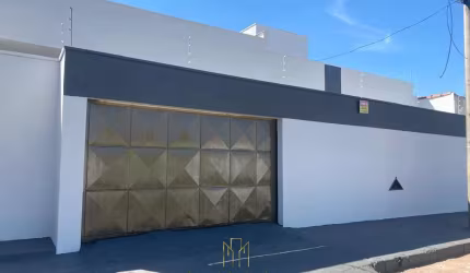 Imperdível oportunidade! Casa à venda em Uberlândia-MG, bairro Osvaldo Rezende, 3 quartos, 2 banheiros, 122m².